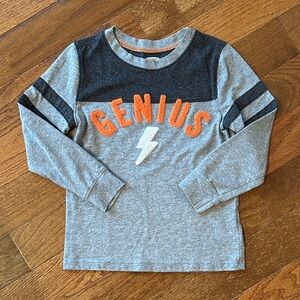 Boys Old Navy Long Sleeved Tee Size 5T